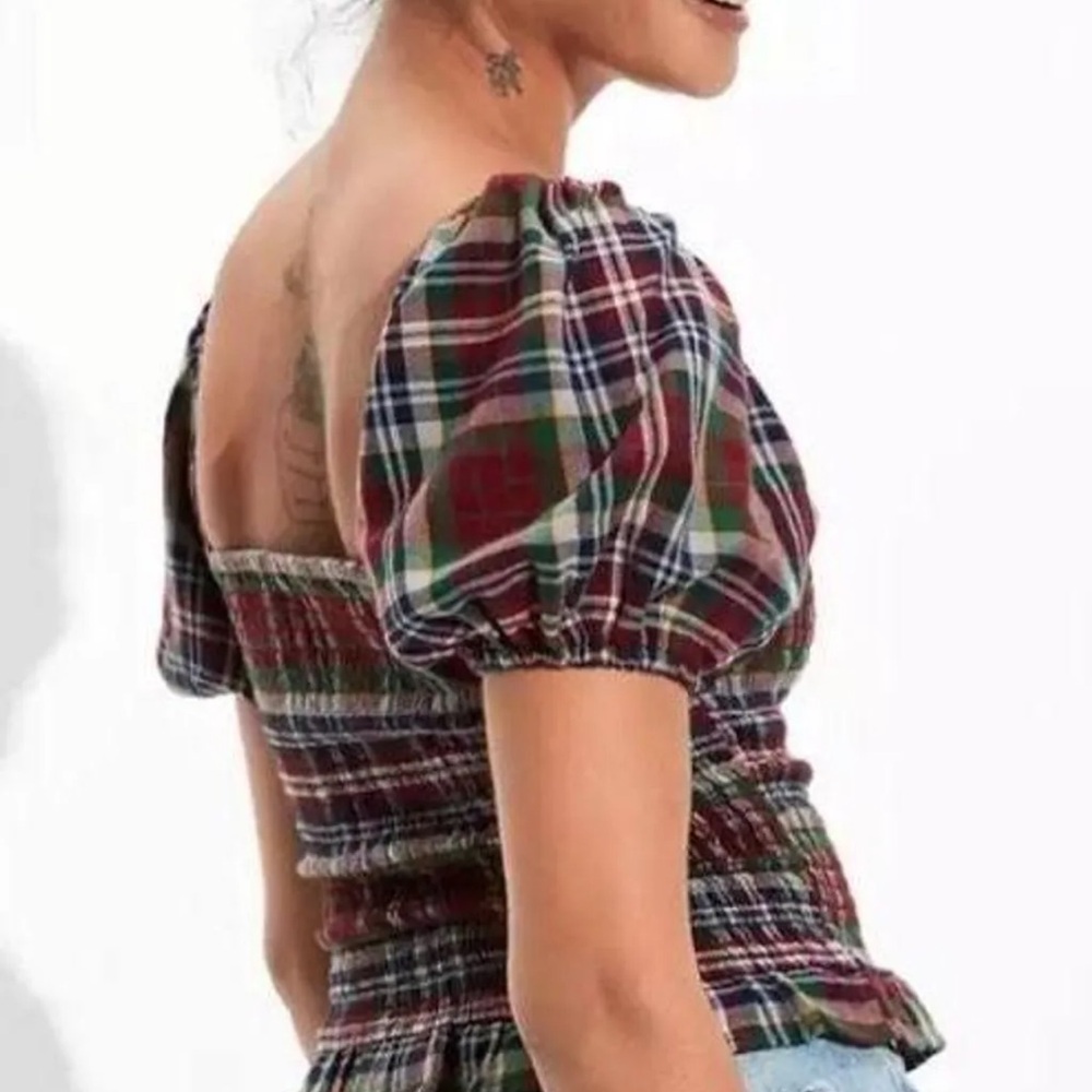 🌲 American Eagle Outfitters  Plaid Puff Sleeve Blouse